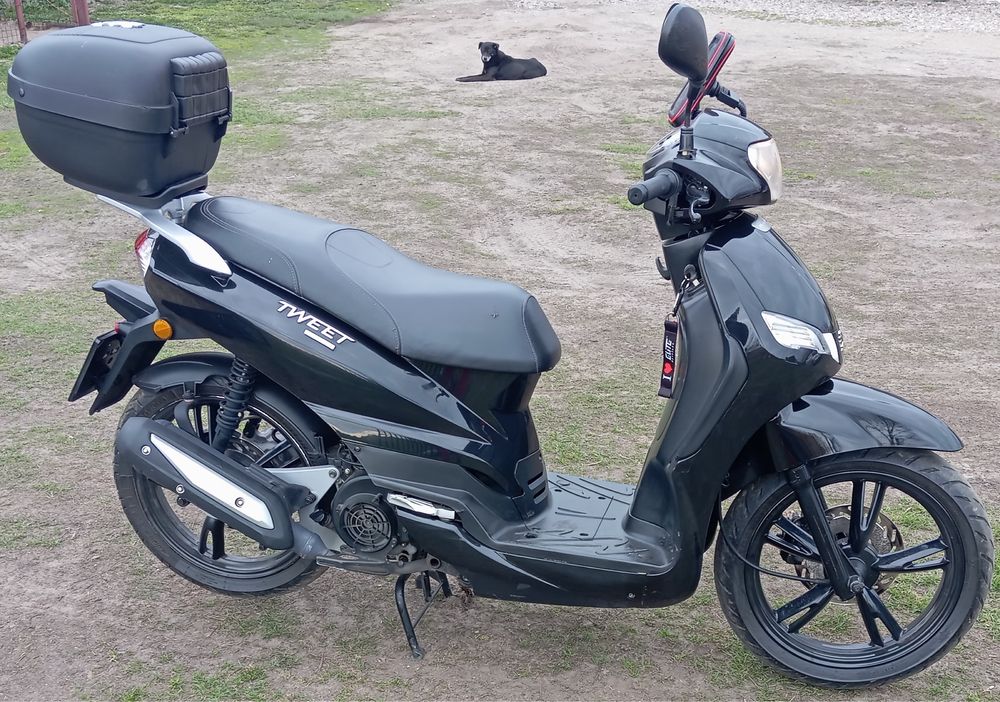 Sprzedam peugeot tweet 125