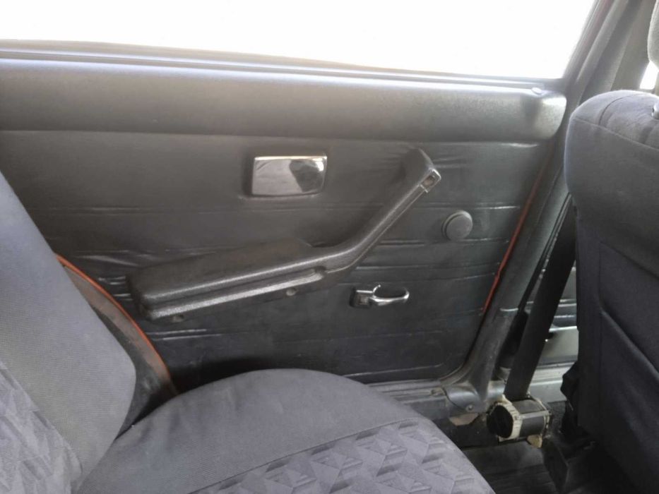 ВАЗ 2103 імпортний варіант підвищеної комфортності