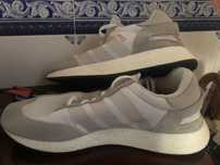 Ténis Adidas número 46