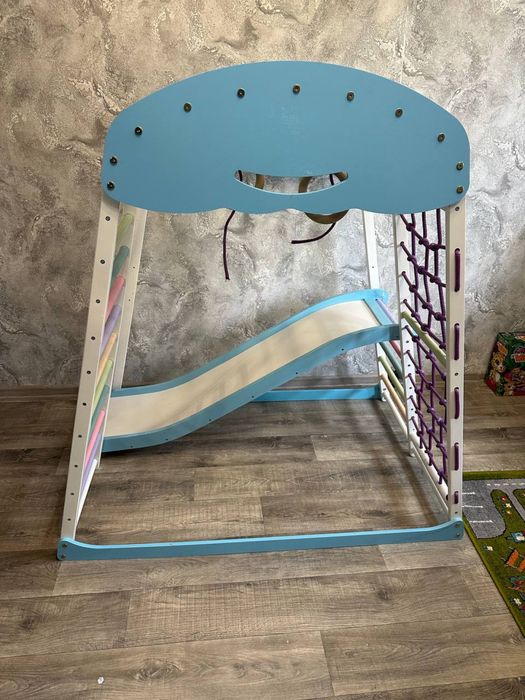 Дитяча Стінка Уголок