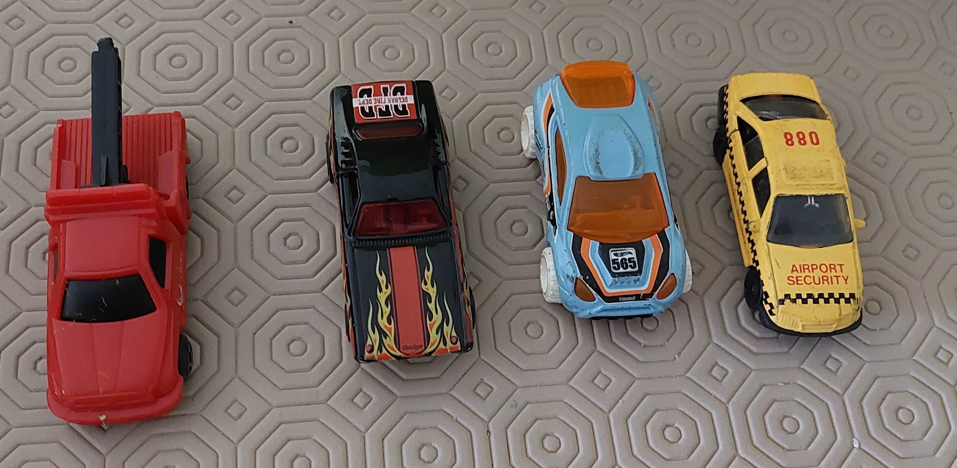 Varios carrinhos