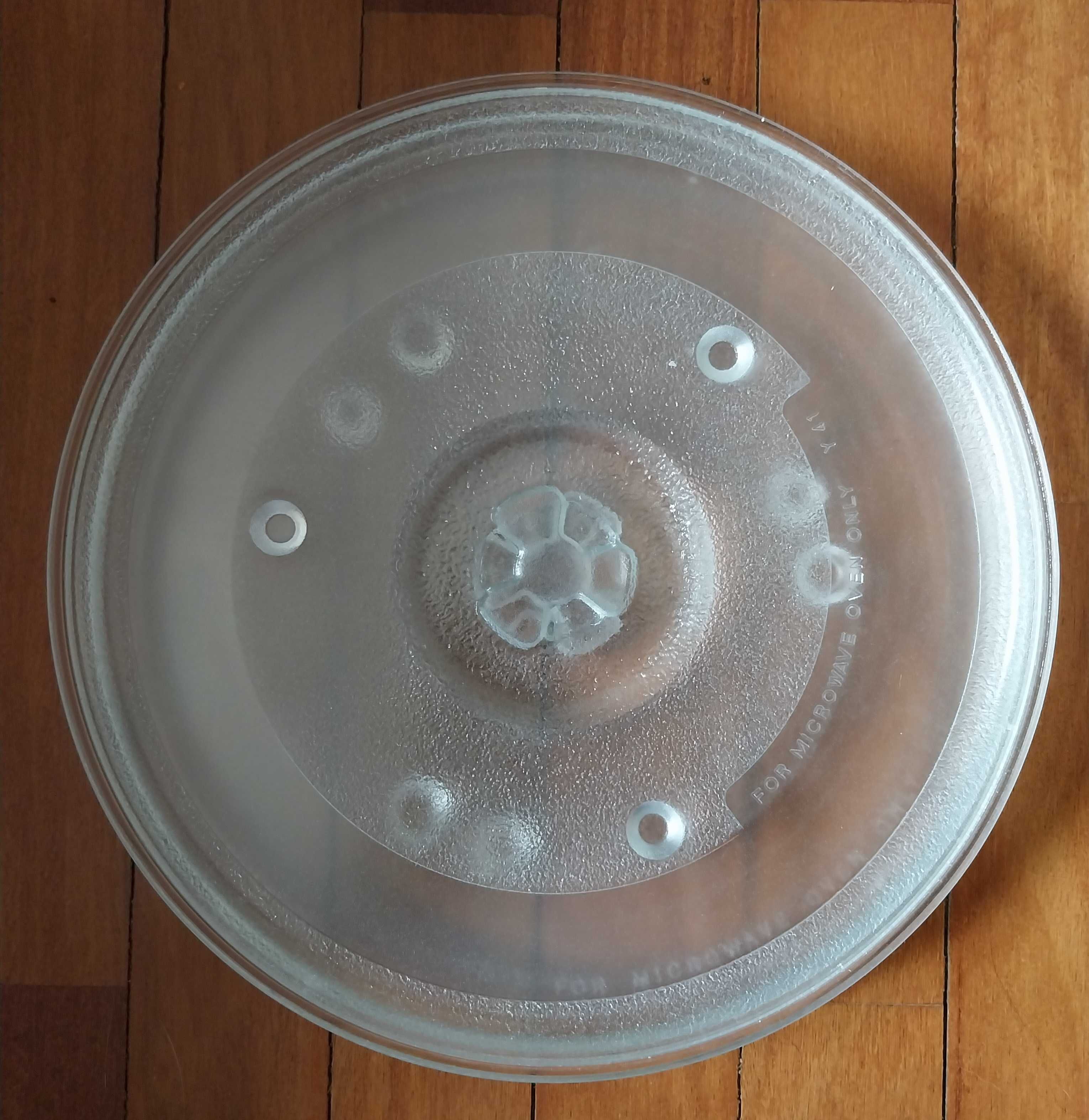 Pratos em vidro cerâmico  para microondas