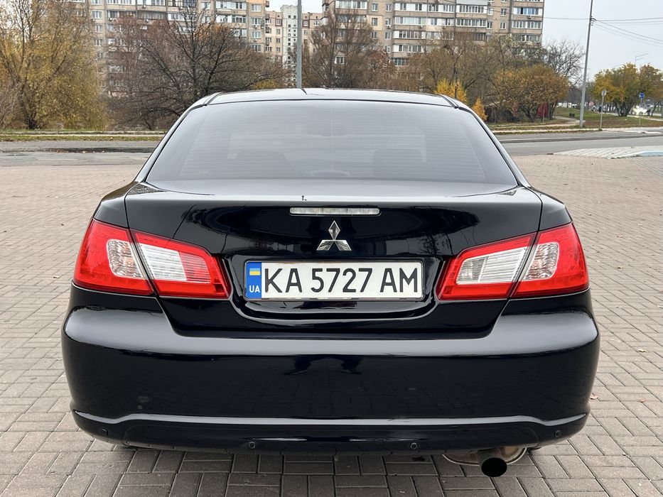 Mitsubishi Galant 2008