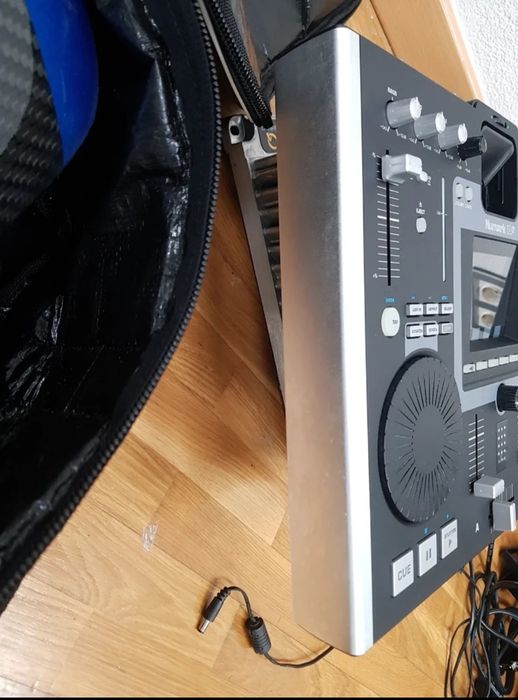 Controlador DJ Numark idj