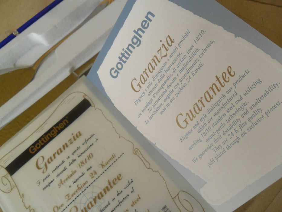 Faca e Espátula inox e ouro 24K GOTTINGHEN