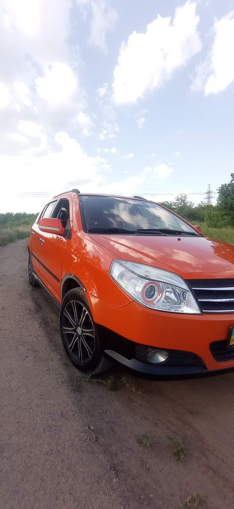 Geely mk Kross 2013г.газ.бензин