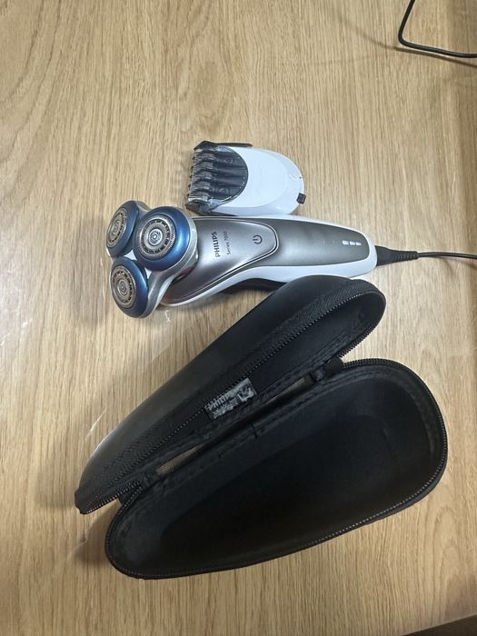 Бритва Philips 7000