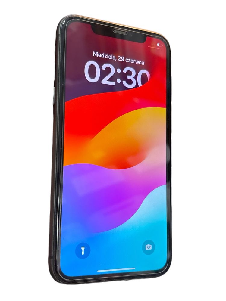 Telefon Iphone 11 - Black - Używany - 97% -  Gwarancja