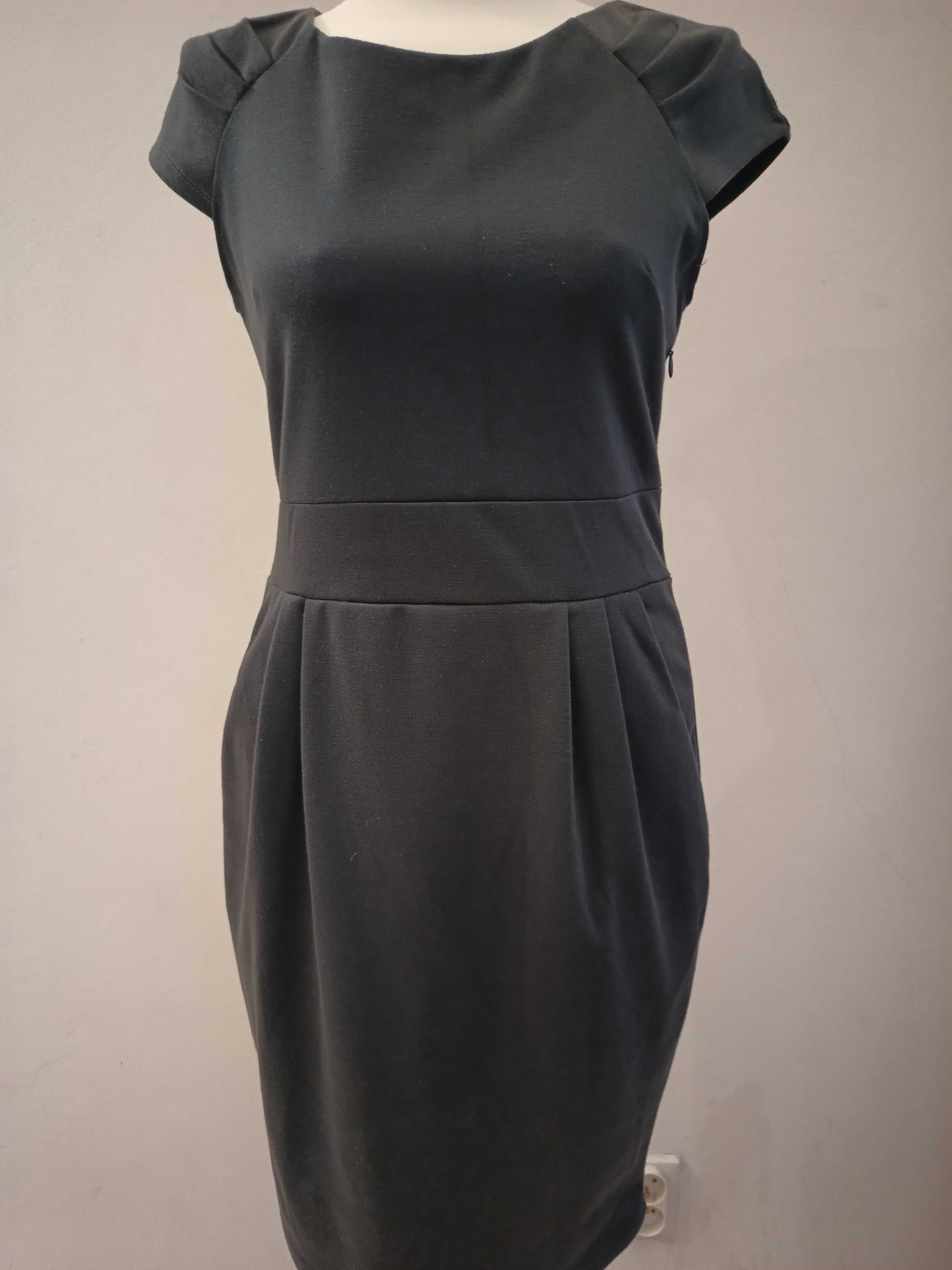 Klasyczna Sukienka Ołówkowa w Odcieniu Ciemno-Siwym, Idealna do Pracy