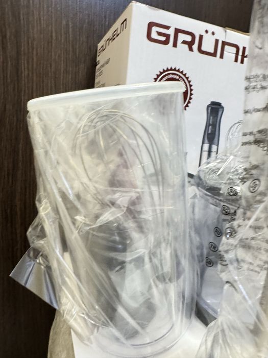 Блендер Grunhelm EBS-1102SS