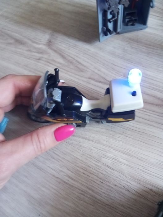 Playmobil komisariat 700338 składany w walizkę