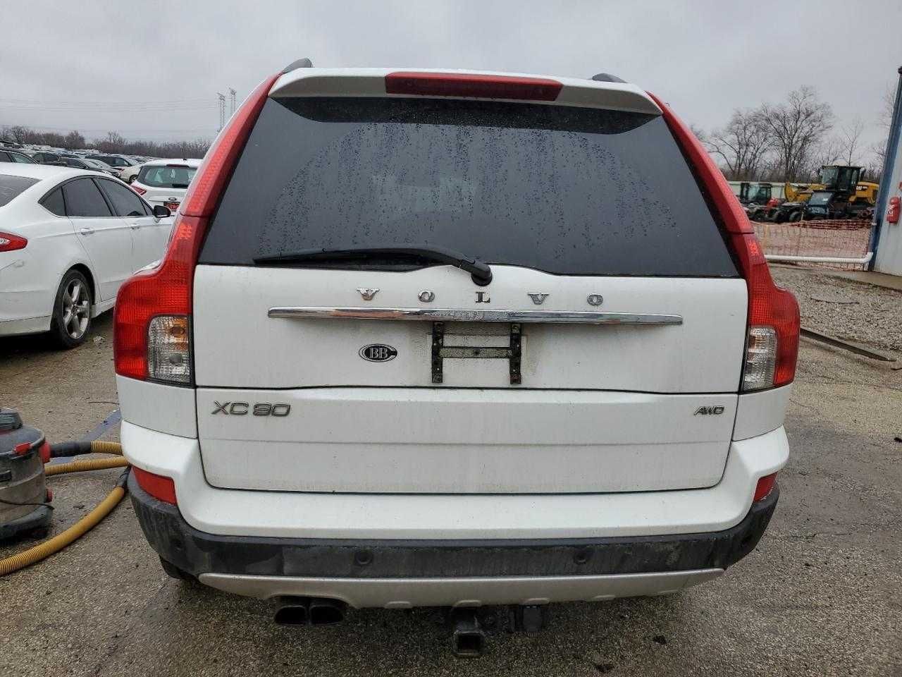 2011r. VOLVO XC90 3.2 4x4 V6 R Design mała szkoda NA MIEJSCU TV w sied