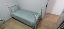 Cama individual com colchão por estrear