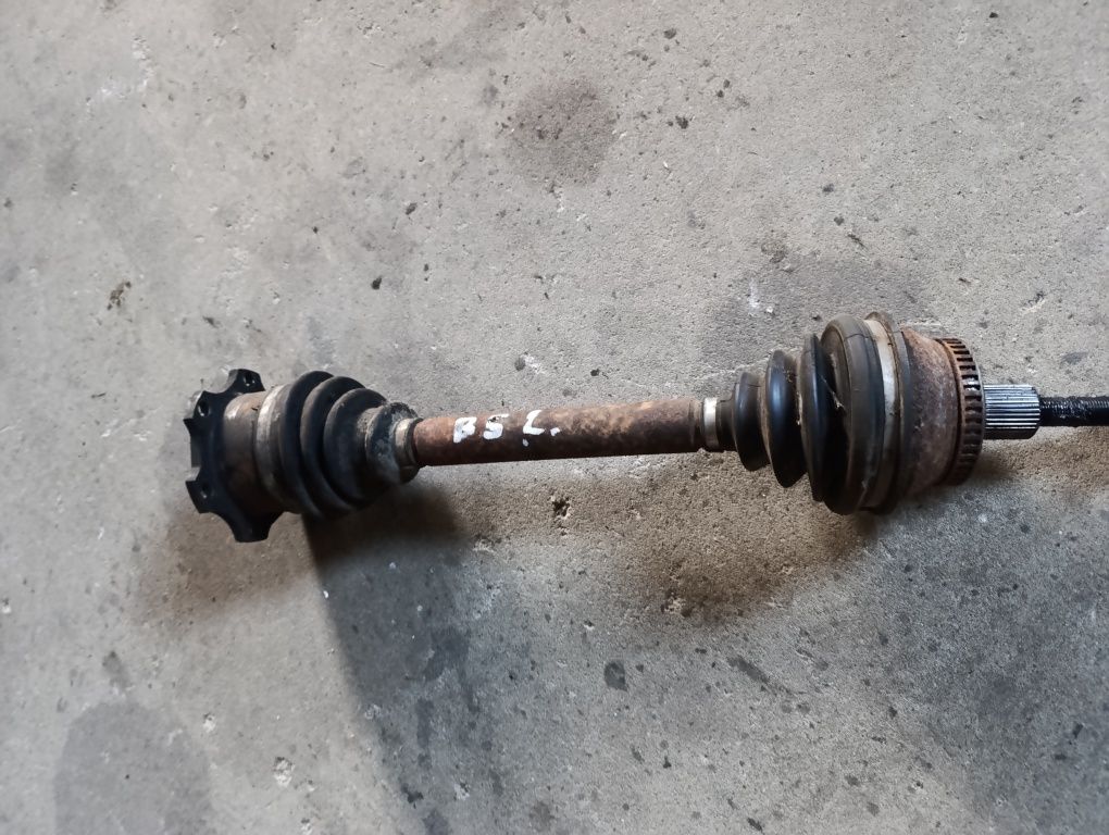 Przegub ośka volkswagen passat B5 audi a4 b5 automat