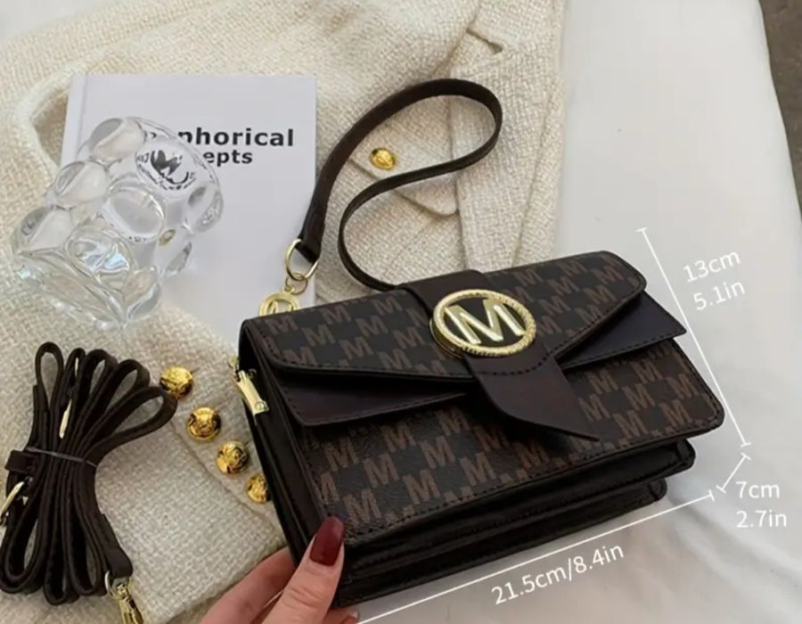 Nowa torebka z klamrą M,dwa paski Nowosc