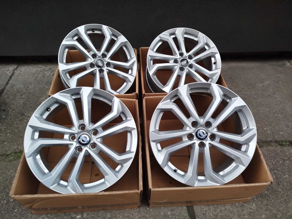 A106# Alufelgi 18" 5x108 et45 7,5J Volvo Ford