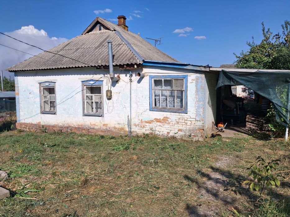 Продам будинок в смт Білики