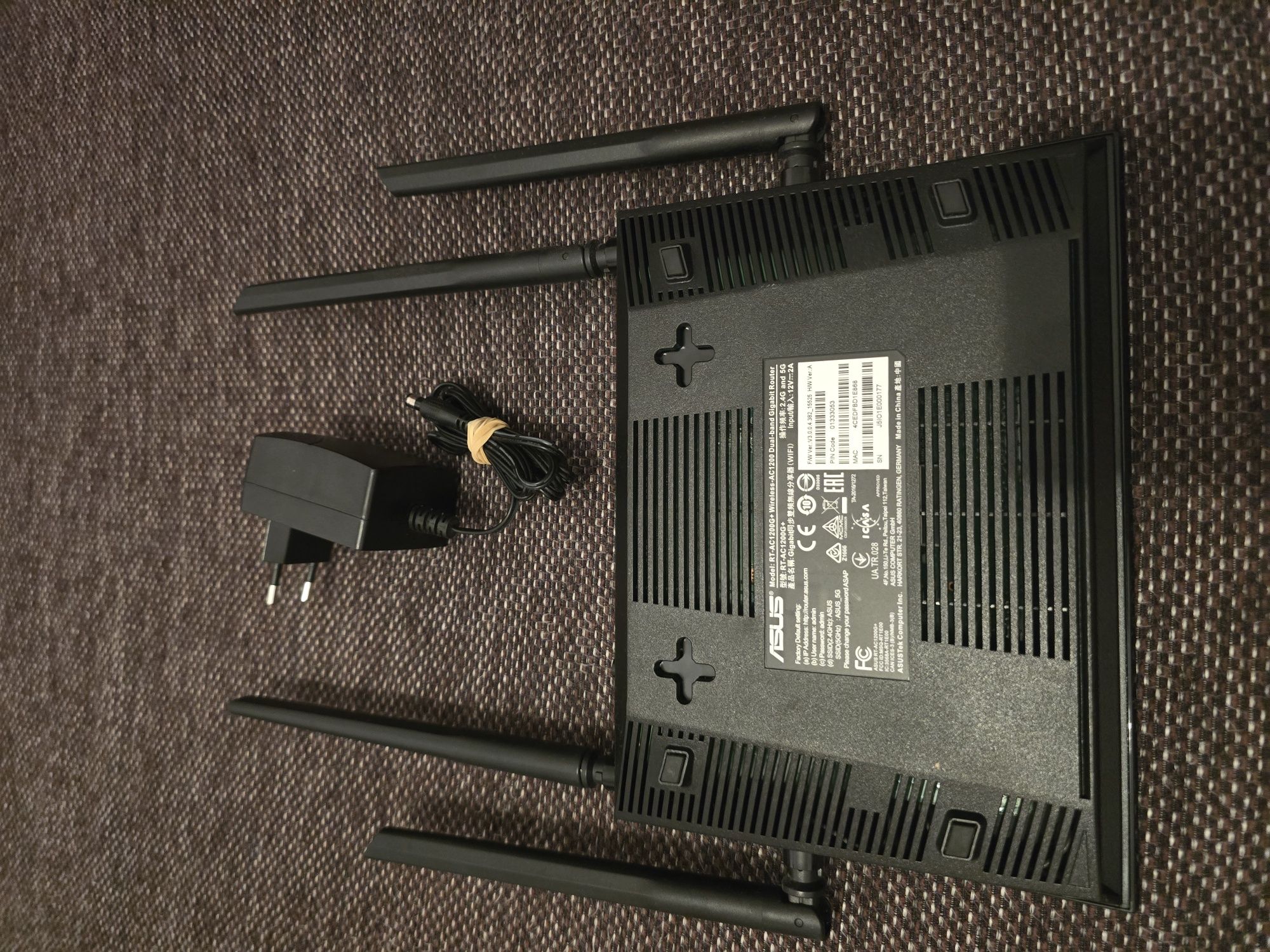 Router Wi-Fi ASUS RT-AC1200G+