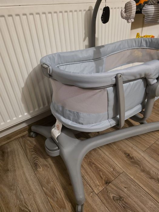 Chicco Baby Hug Pro 4w1 łóżeczko gondola krzesełko