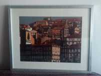 Belo quadro com moldura em alumínio