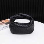 Bottega Veneta Torebka Jodie Mini skóra naturalna pudelko od ręki