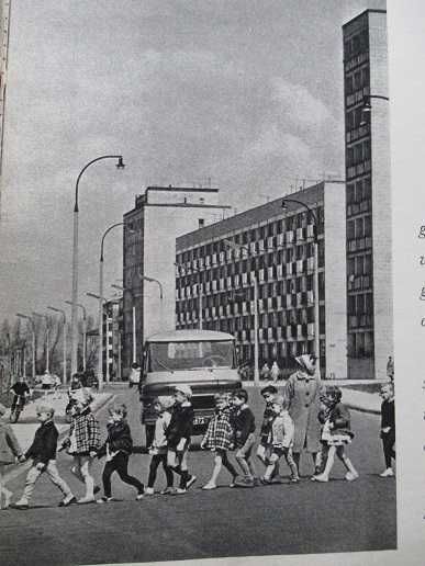 Wędrówki po Warszawie  - album / fotograficzny / Warszawa / stolica