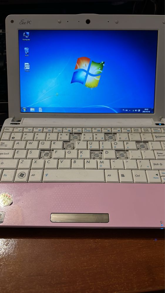Szprzedam notebooka asus  pelny sprawny windows 7 brak klawiszy