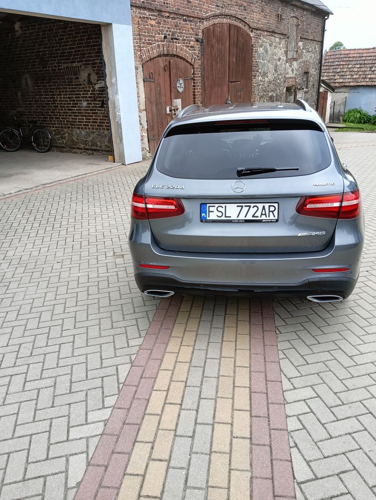 Mercedes-Benz GLC 220d 4MATIC