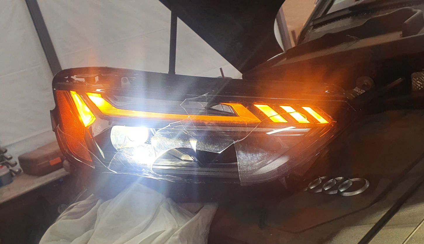 Lampa Q5 80a lift prawa matrix led USA