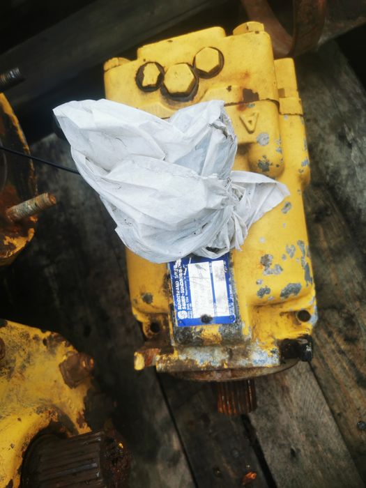 Części Sieczkarnia New Holland 2205 przekładnie