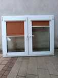 Okno PCV dwuskrzydłowe 146 × 114 cm z roletą