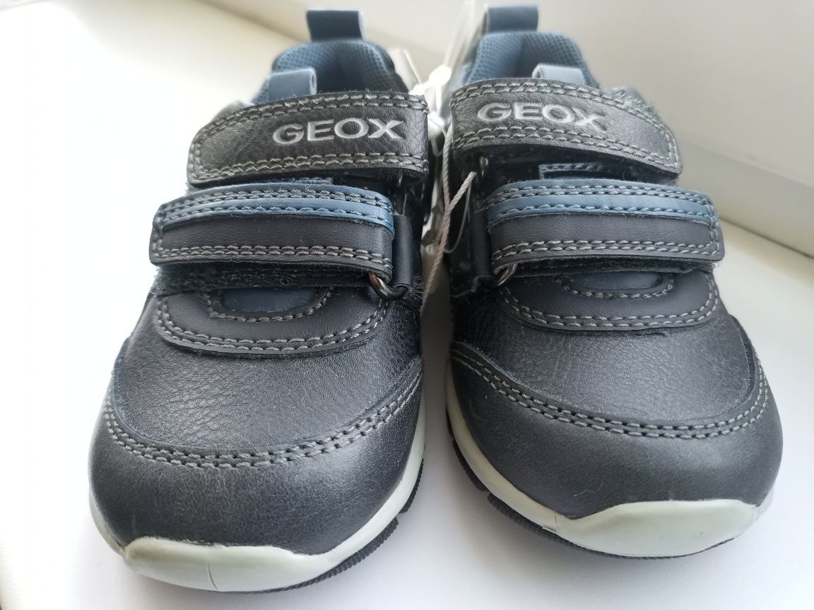 Кросівки дитячі Geox