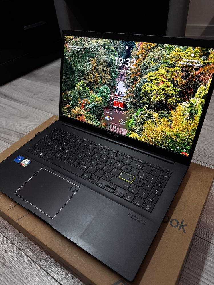 Laptop ASUS VivoBook K513E - idealny do nauki i codziennego użytku