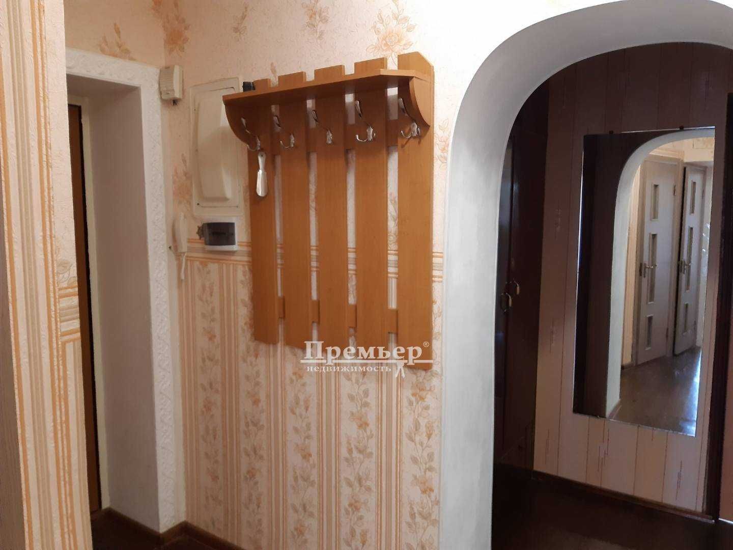 У продажу 3 кімн. квартира вул.Паркова 61 м.кв.