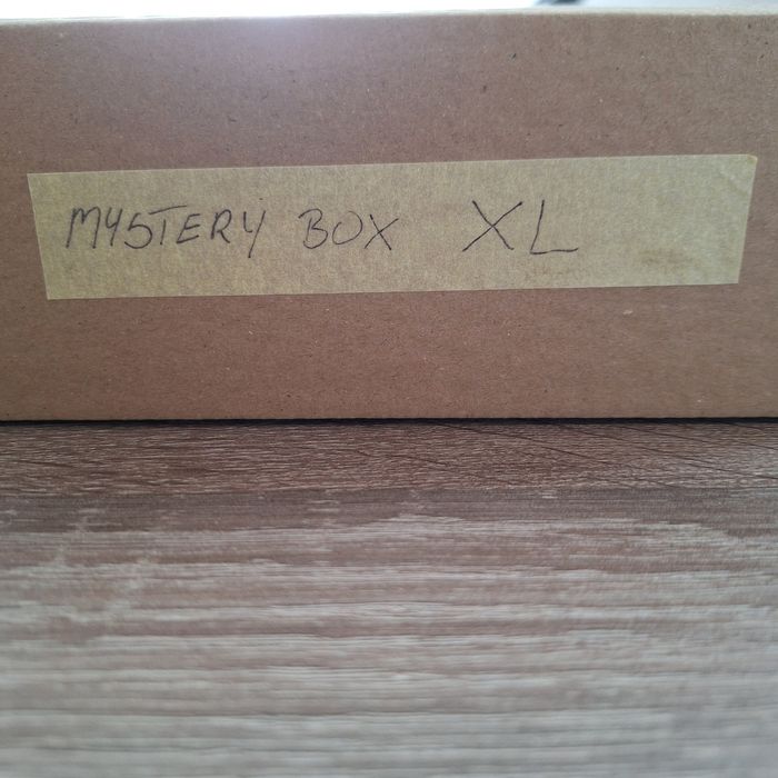 Karty NBA Myster Box XL