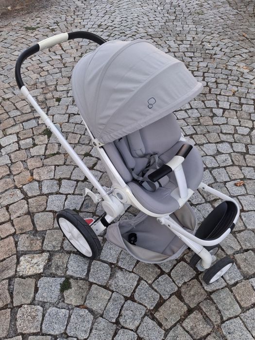 Vendo Carro quinny moodd com ovo