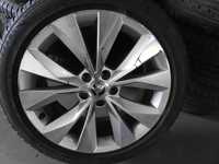 1x Felga SKODA SUPERB 3V0 8J 18'' ET 44