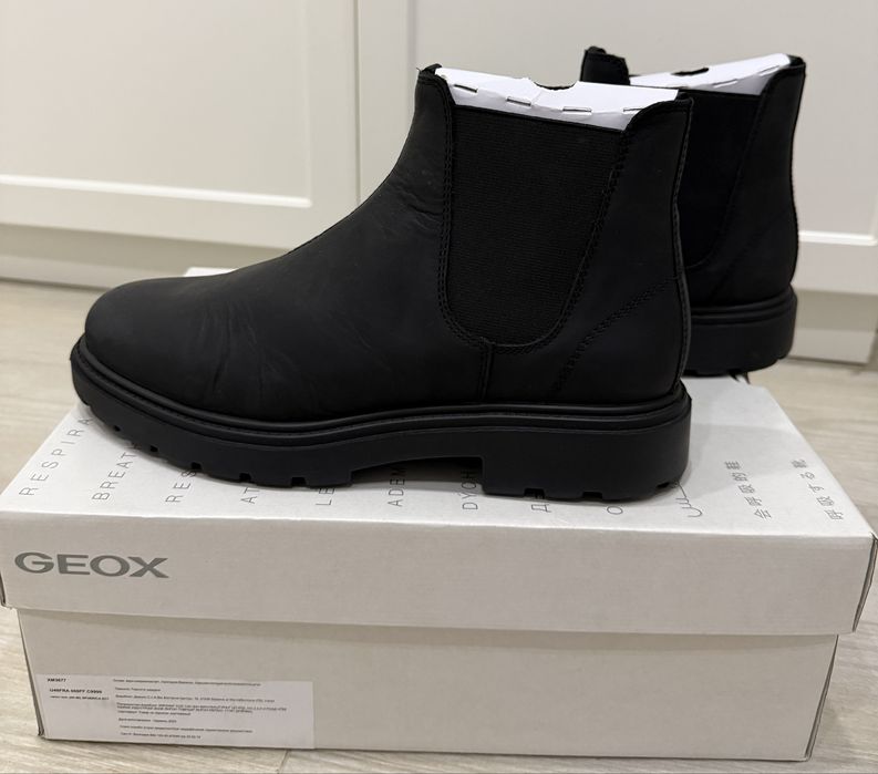 Черевики Челсі Geox Spherica EC7 28см