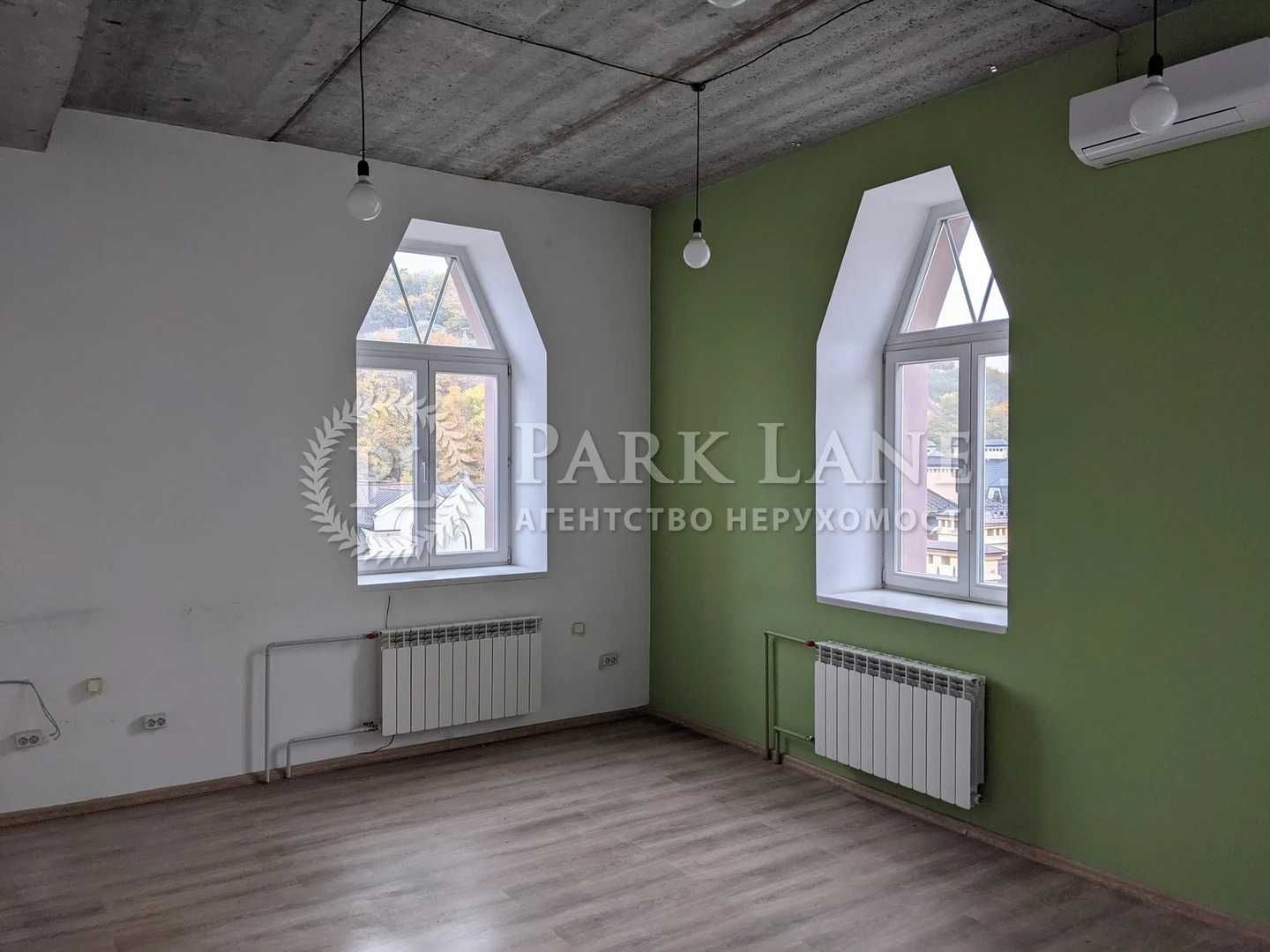 Окремо розташована будівля 3000 м2. Бізнес центр. Поділ. Воздвиженка