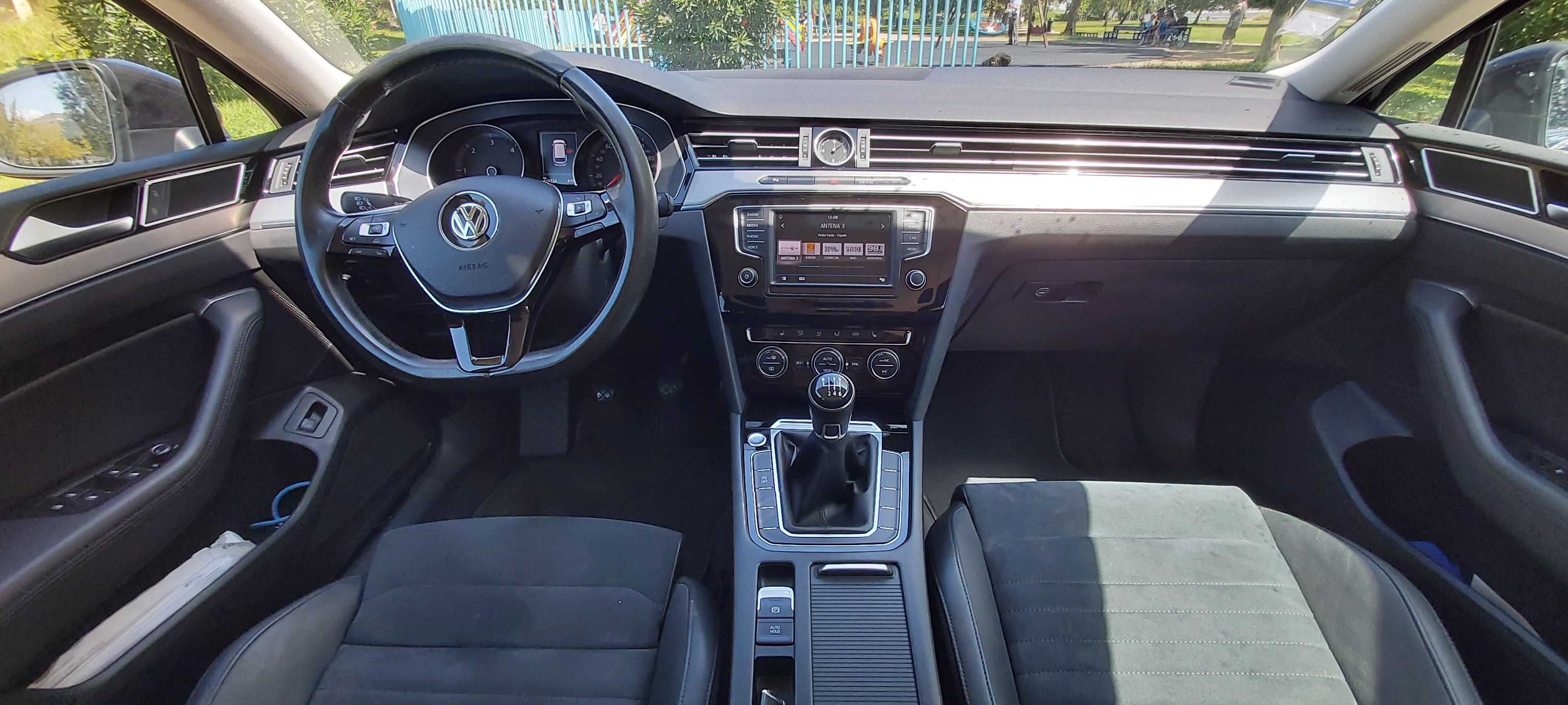 Volkwagen Passat 1.6 TDI Highline