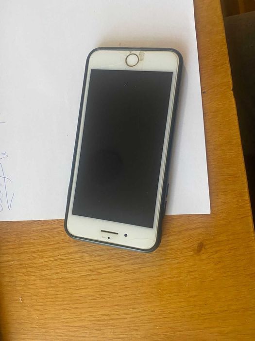 Продам /обміняю Айфон 7 плюс