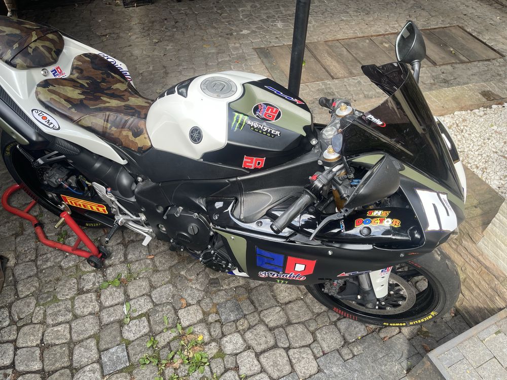 Спортбайк Yamaha r1 Limited Edition