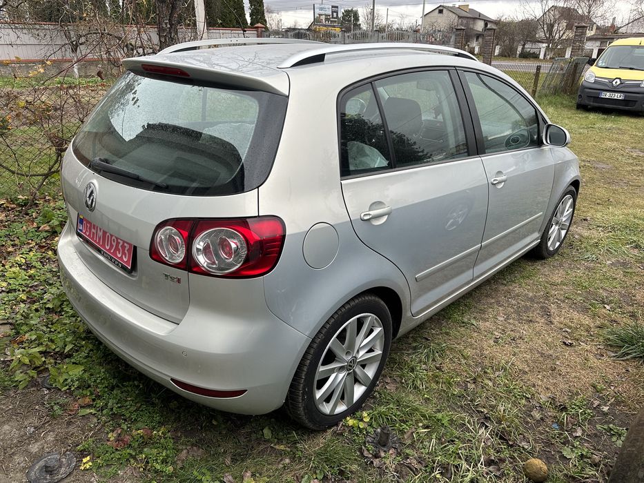 Volkswagel Golf Plus 6 Highline 1.4 90квт автомат