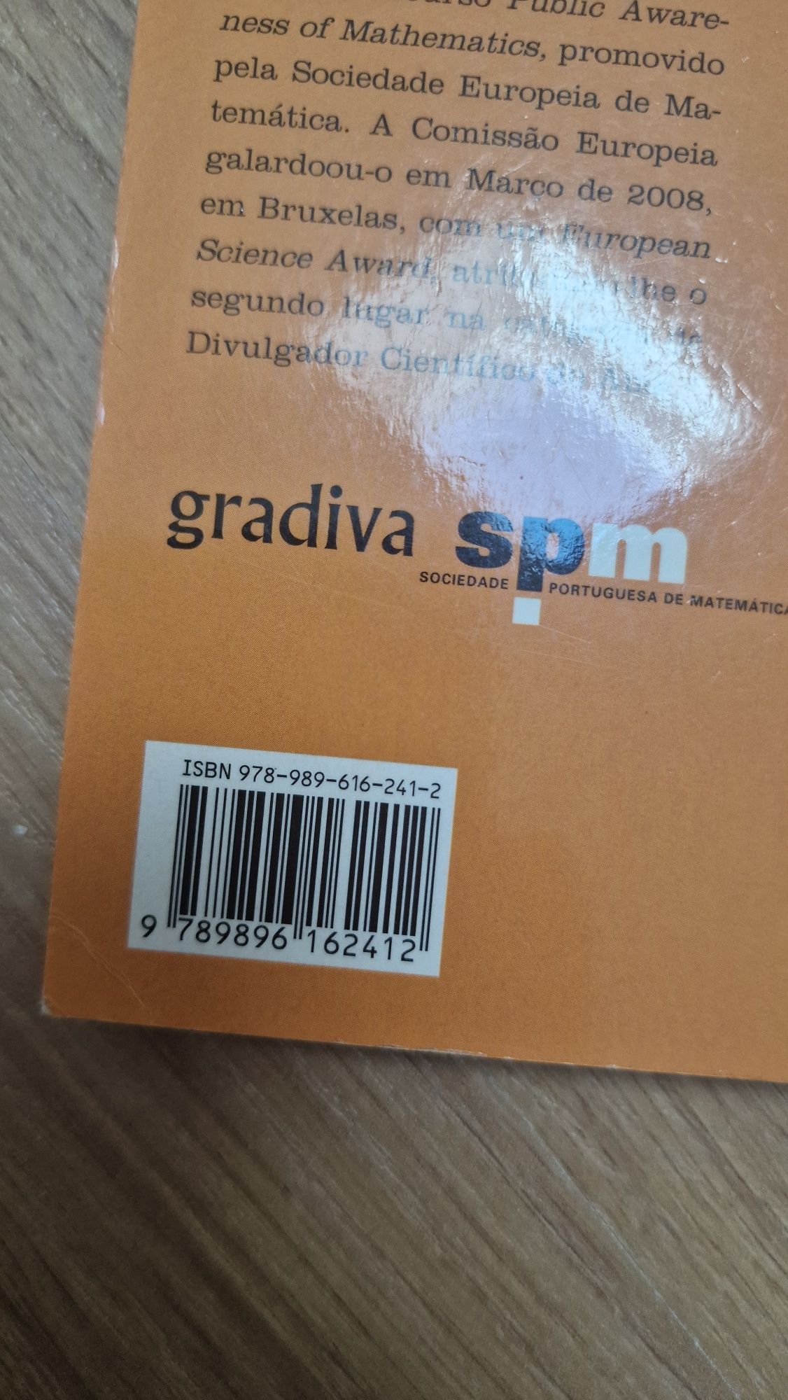 Livro A matemática das coisas