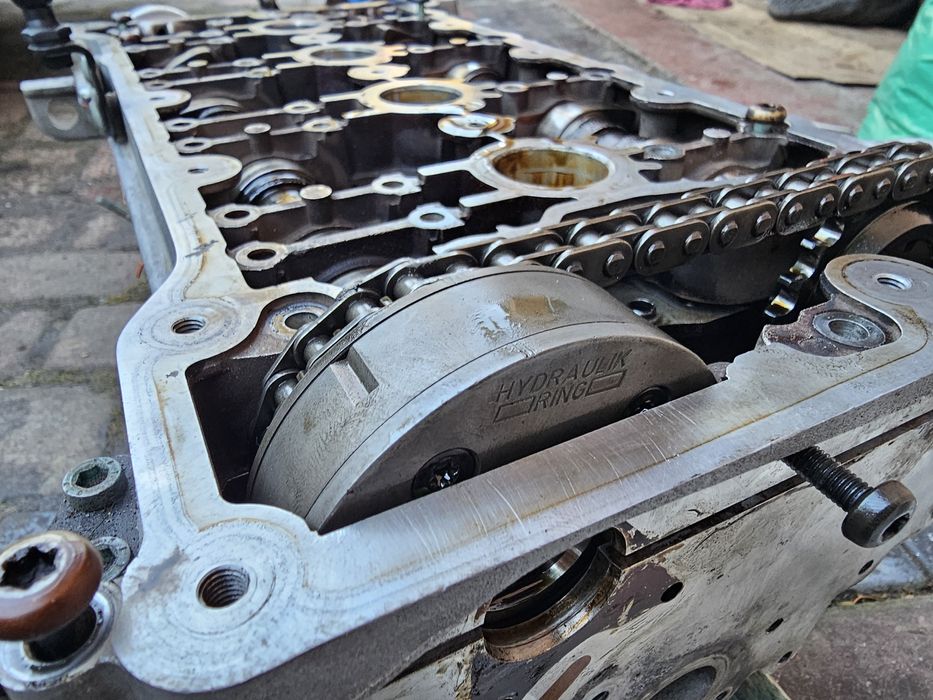 Audi a4 b6/b7 głowica 2.0 Alt posiadam też  przepustnice 2.0alt