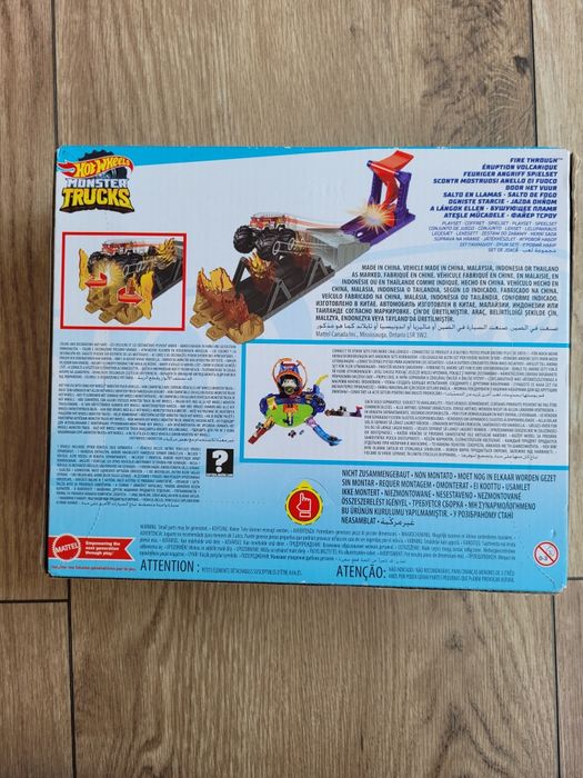 HotWheels Hot Wheels monster trucks  ogniste starcie