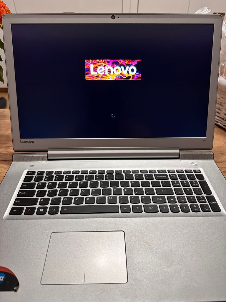 Laptop Lenovo 700-17ISK
