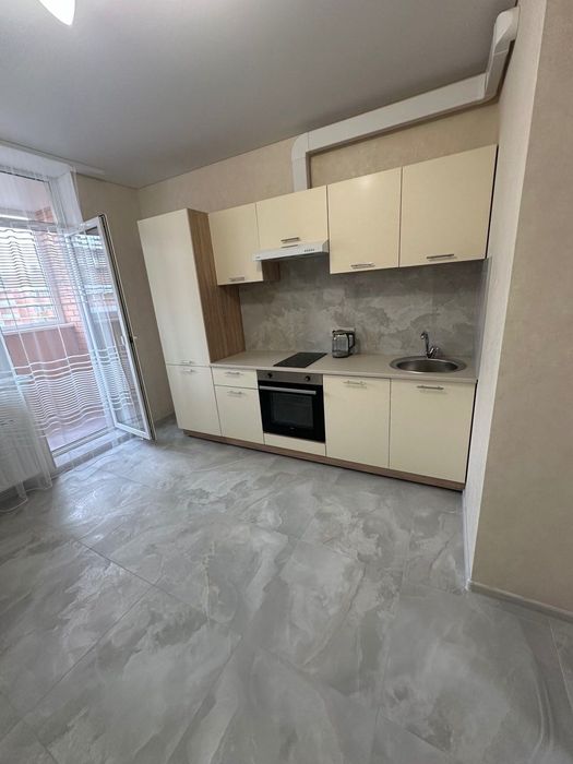 Сдам длительно 1-но комн квартиры в ЖК,, Реал  парк,,