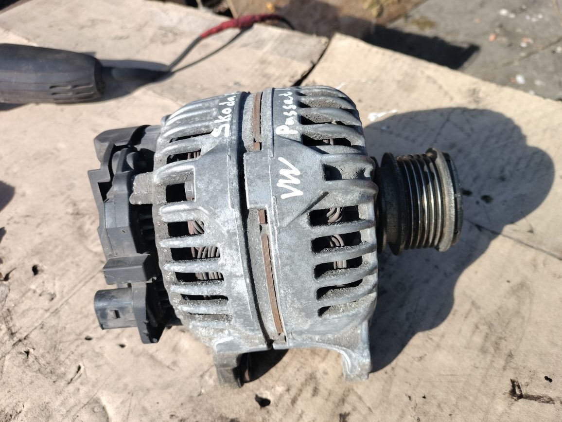 Генератор 06F903023F Bosch 140A Skoda A5, Passat B6 Golf 1.9 / 2.0 TDI