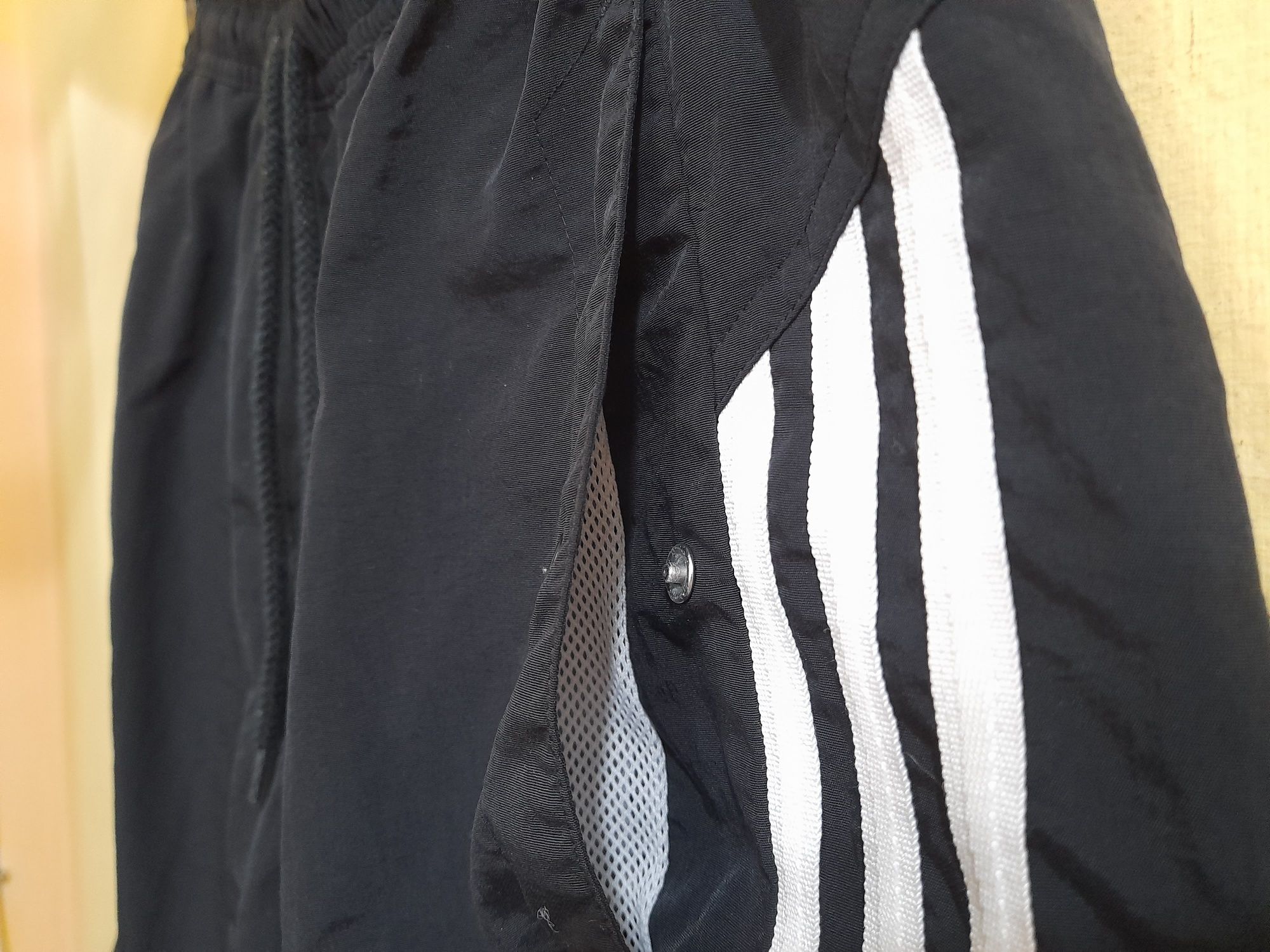 Чоловічі спортивні пляжні шорти Adidas з кишенями